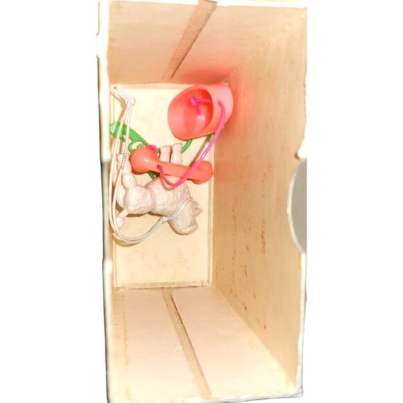 9" 1970's Vintage 9" Skipper, Barbie's Little Sister Carrying Case W/Accessories - Picture 9 of 10